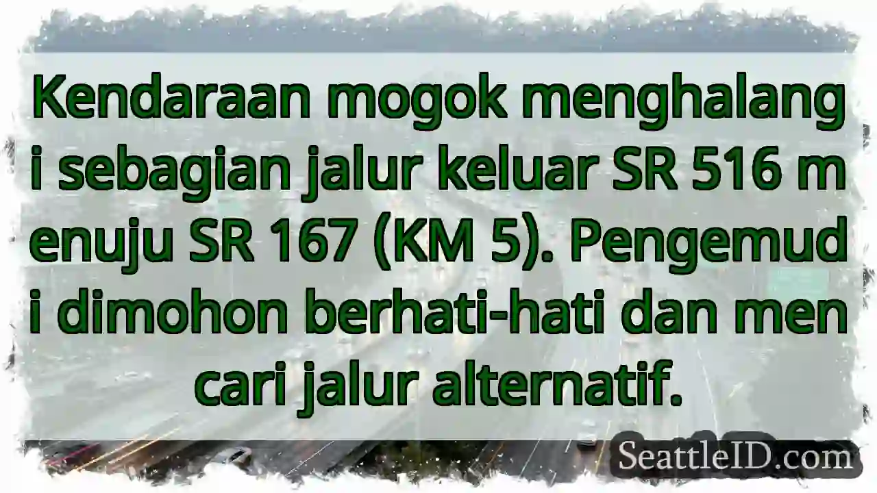 Kendaraan Mogok SR 516! Hati-hati!
