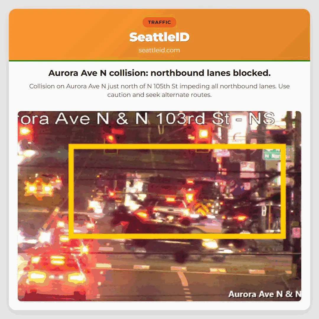 Aurora Ave N collision: northbound lanes blocked.